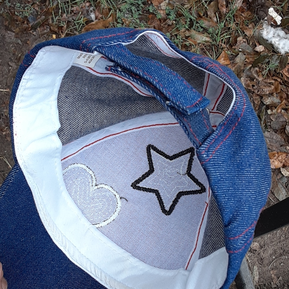 Hat - Picture 4 of 4